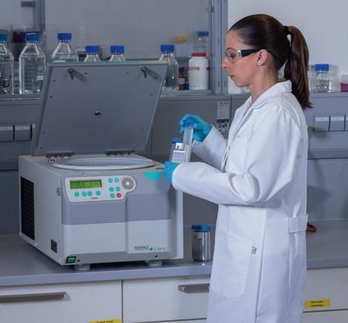 Máy ly tâm đa năng để bàn Rotor góc 30 hoặc 20 ống 15 ml 18.000 vòng/phút HERMLE Z 327