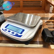 Cân kĩ thuật 1 số 6kg/0.1g Stech International HC-6K1