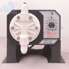 Bơm định lượng hóa chất 7.6 lít/giờ Hanna BL7-2