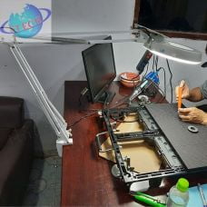 Kính lúp kẹp bàn, thân gập, gương tròn LT-86A 8X Huỳnh quang